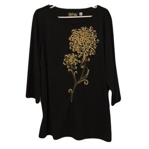 Black Tunic with Gold Graphic and 3/4 Sleeves